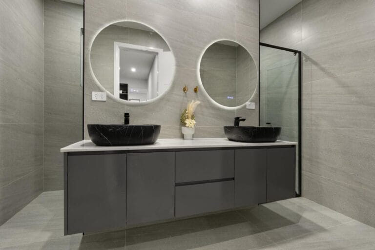 Sommervaille, Catherine Field11